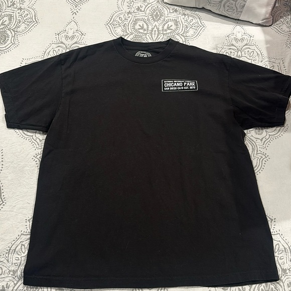 Tribal tee - Picture 1 of 3